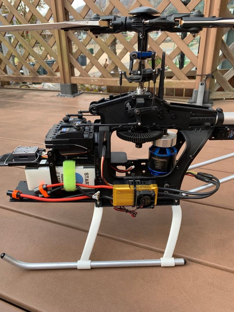 ヒロボー製　シャトル　電動コンバージョンFutaba T12K