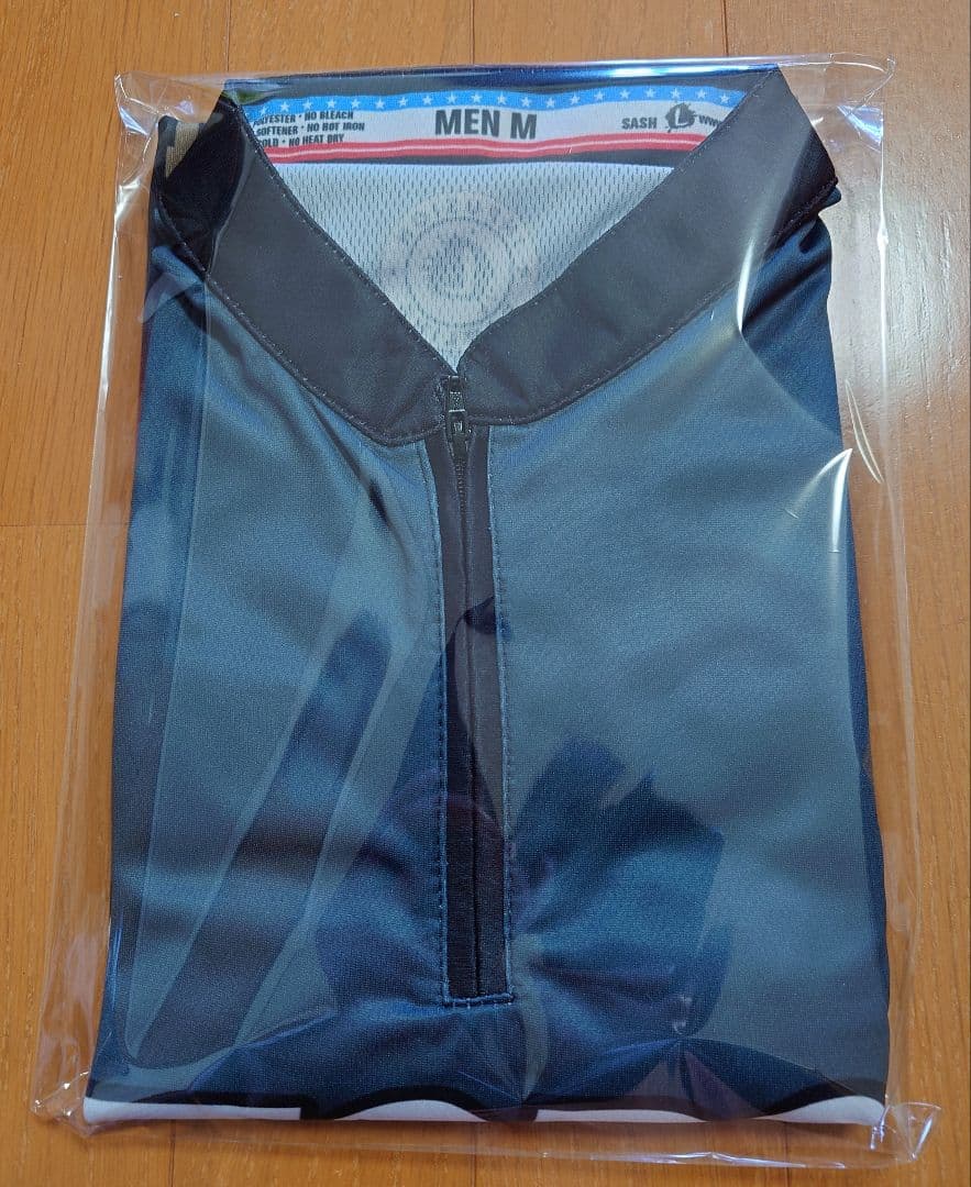 ◆STORM◆ ストーム ボウリングウェア Mサイズ（USサイズ）