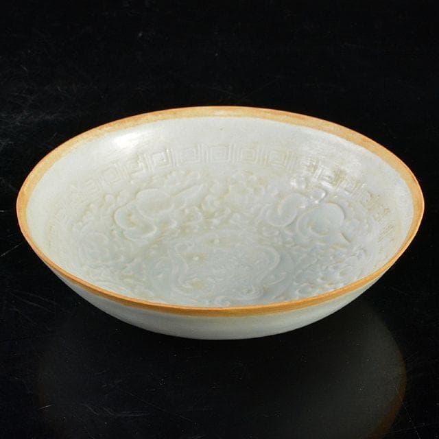 影青　青白釉　陽刻　花文　鉢