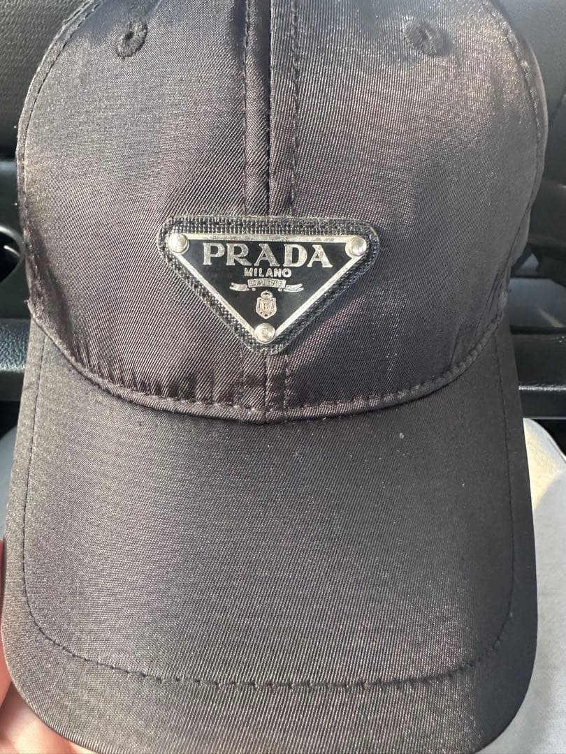 S*y様 PRADA ブラック キャップ