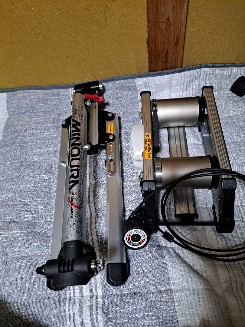 MINOURA FG542 ハイブリッドローラー