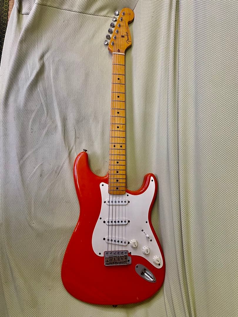 American vintageストラトキャスター/fiesta red 最終