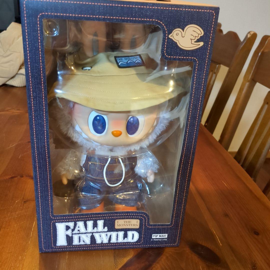 正規品ラブブ人形ＰＯＰＭＡＲＴ　ＴＨＥＭＯＮＴＥＲＳ　ＦＡＬＬＩＮＷＩＬＤ