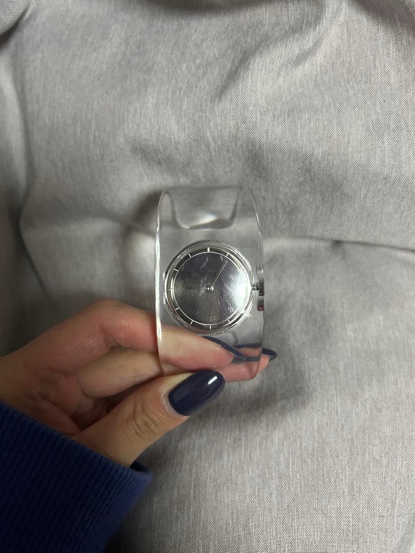 イッセイミヤケ 腕時計 ISSEY MIYAKE クリアバングル時計