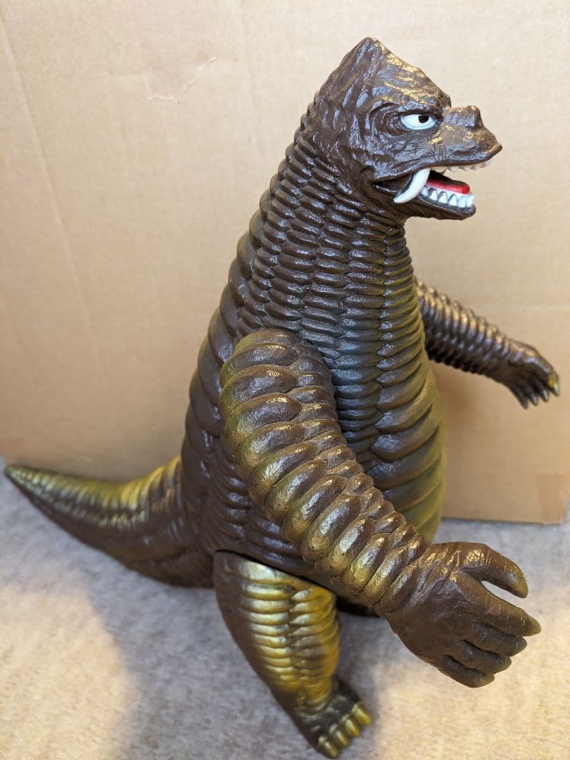 レッドキング DXウルトラ怪獣シリーズ 特大ソフビ 1984年