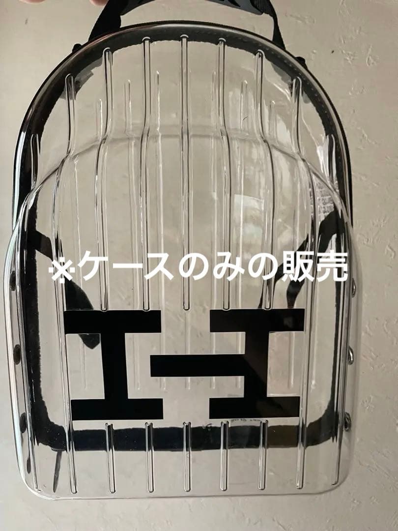 【海外限定超レア品】海外限定CAP CLEAR CARRIES（6個収納可）