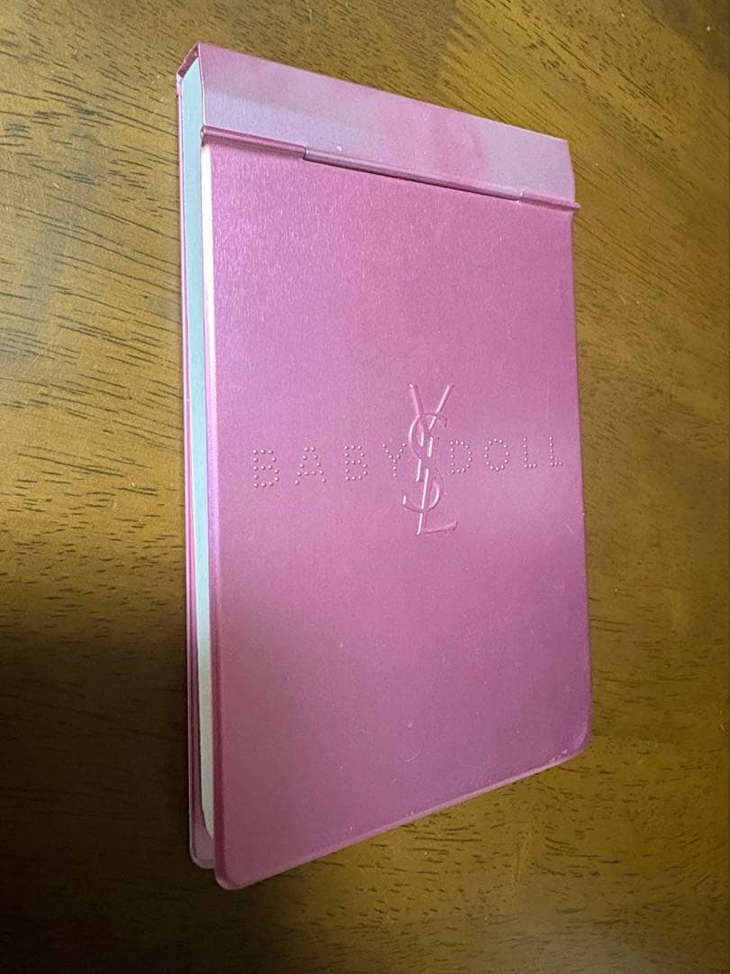 限定レア　イブサンローランYSL baby doll メモ帳