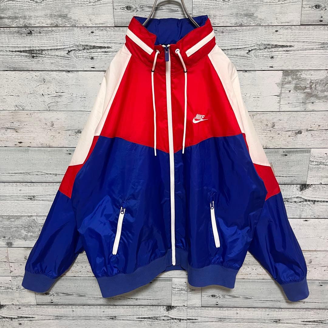 t154【美品】ナイキ 刺繍 ロゴ ナイロンジャケット 伊澤彩織 まひろ 着用