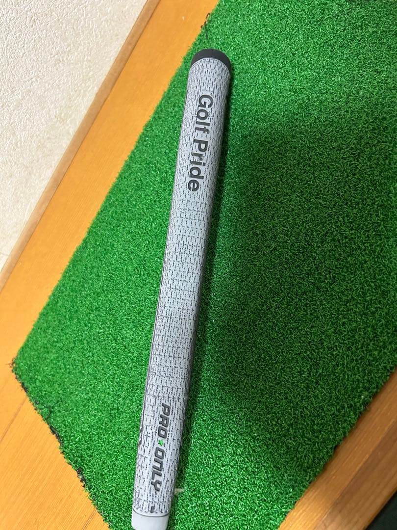 GRANDISTA McQueen gss パター