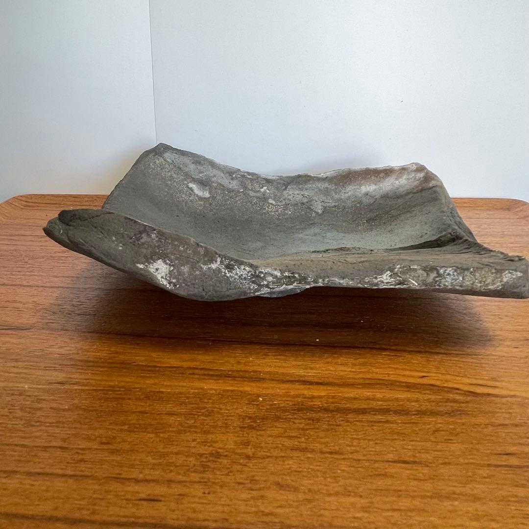 作家もの　真木孝成作　黒窯変角皿