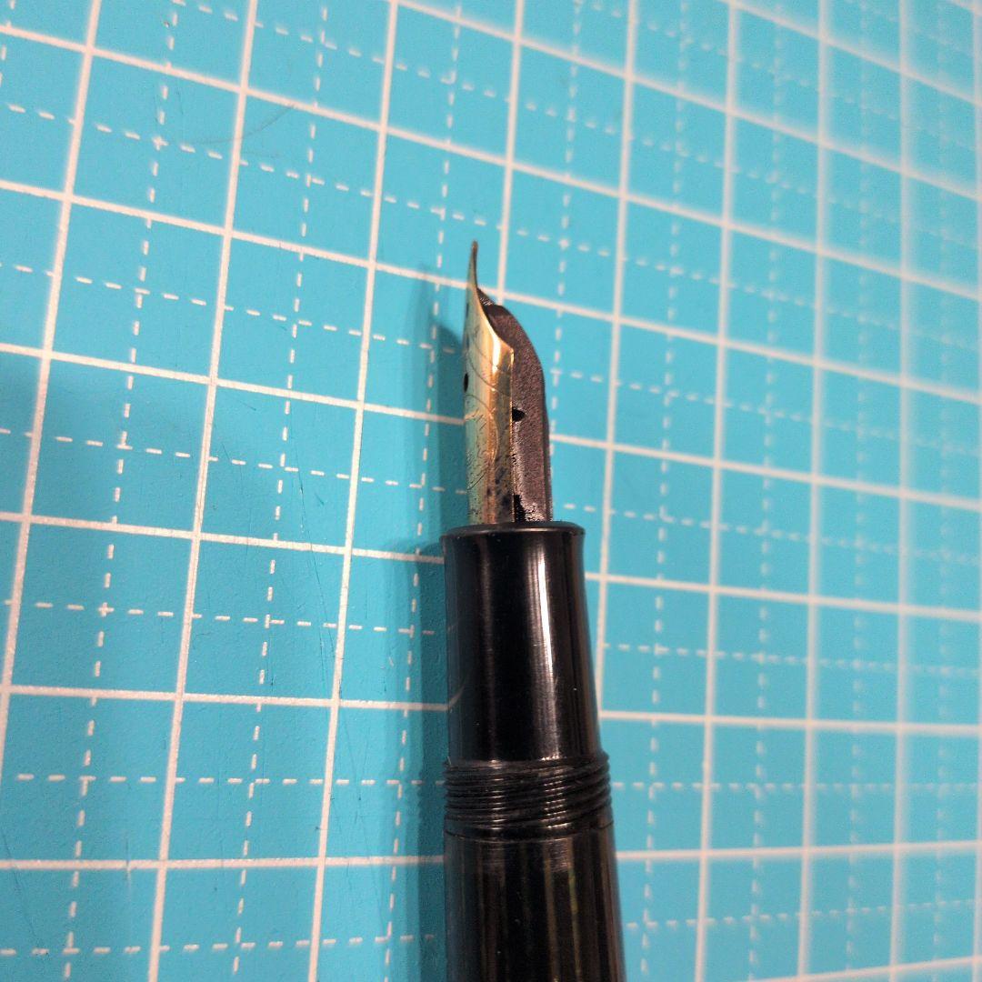 Pelikan　ペリカン　万年筆　#500NN　黒縞　　字幅EF