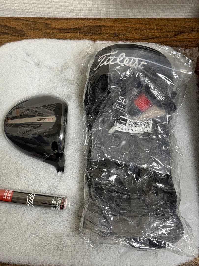 新品　未使用　タイトリスト　GT2 9度　ドライバーヘッド