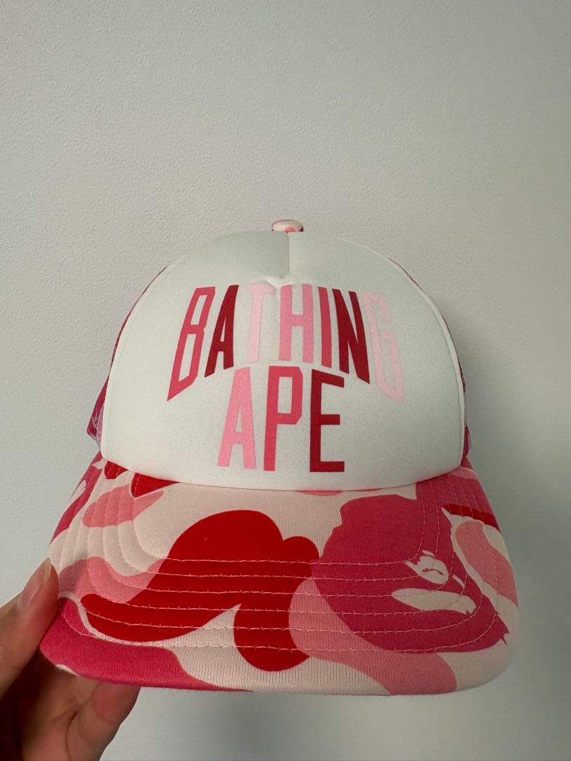 A BATHING APE カモフラージュキャップ ピンク　タグ付き　新品未使用