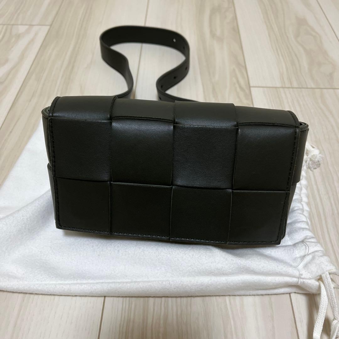 BOTTEGA VENETAカセットショルダー