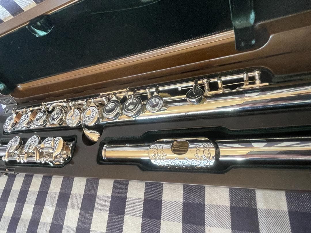 パールフルート Dolce Primo 頭部管Ag970彫刻入り 美品！