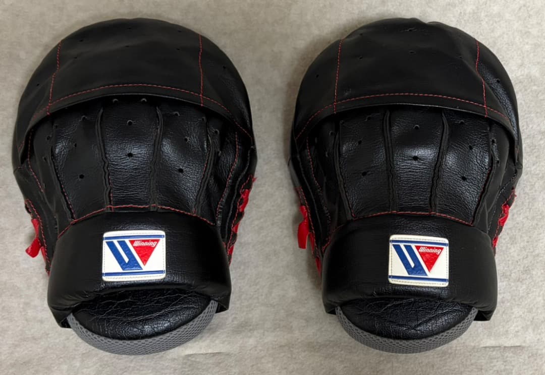 特注品パンチングハイグレード指カバータイプミット カラーオーダー