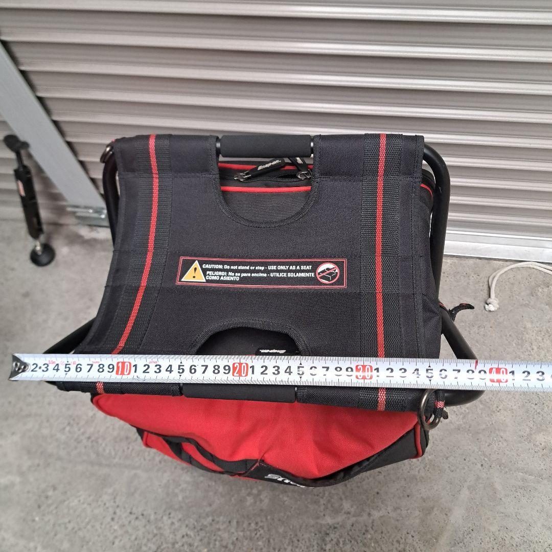 Snap-on 折りたたみ式工具収納椅子