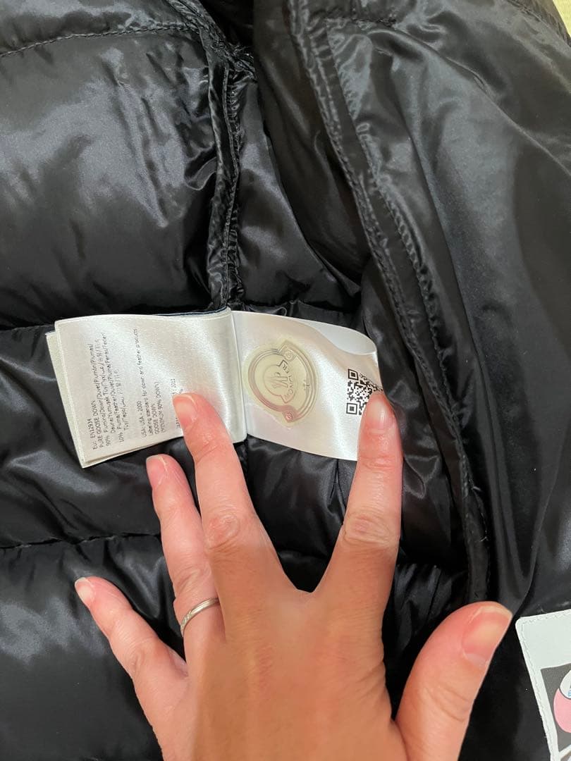 Moncler フード付きダウンジャケット ブラック