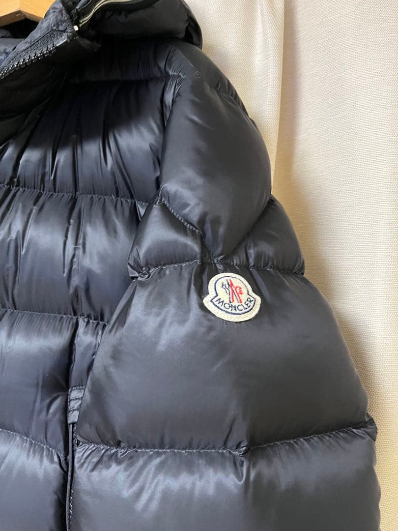 Moncler フード付きダウンジャケット ブラック