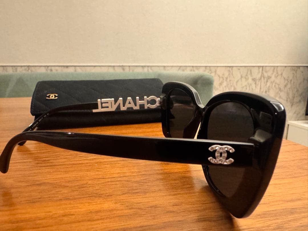 CHANEL CC ロゴサングラス