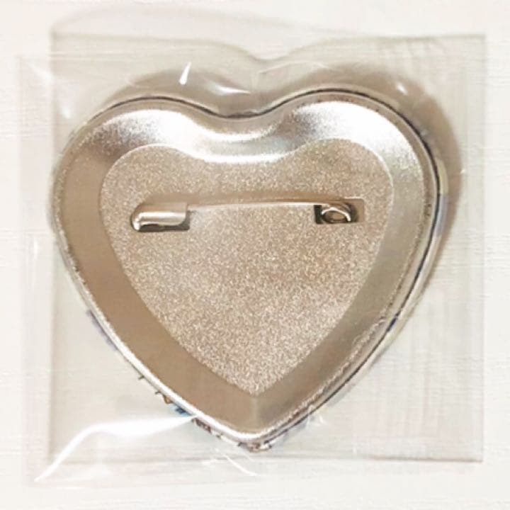 新品★あんスタ【零＆薫＆晃牙＆凛月】バレかく★特典★ハート缶バッジ★セット