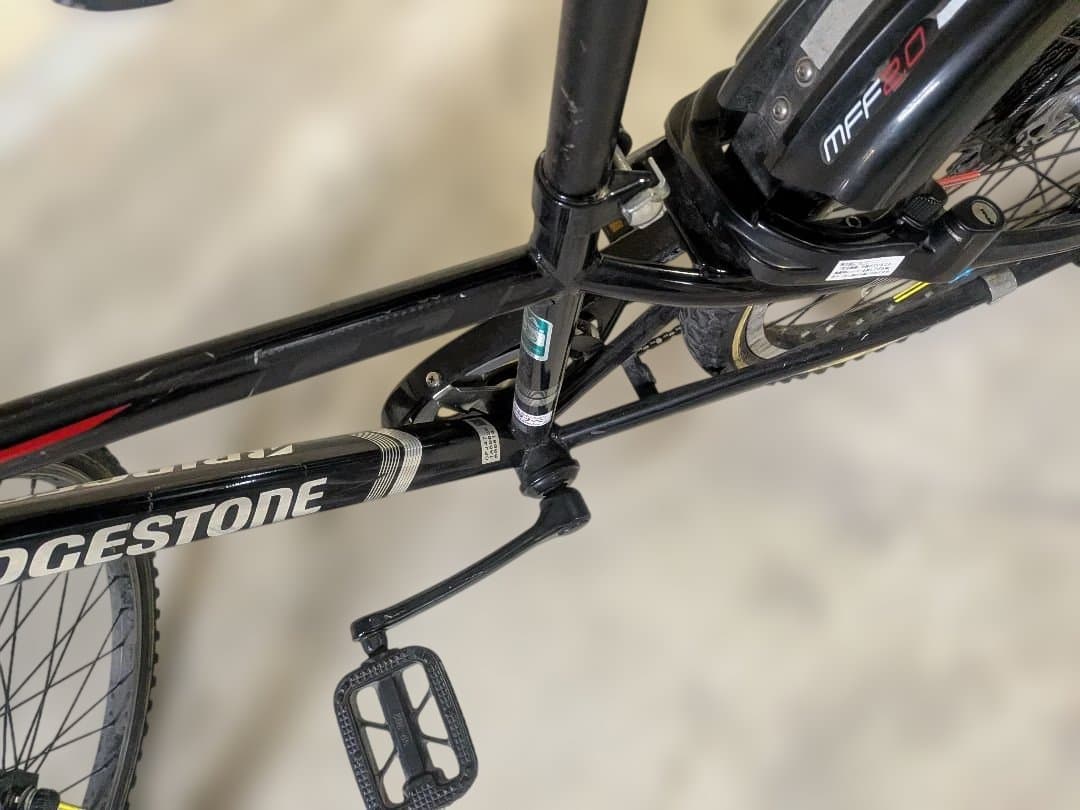 ブリヂストン 自転車 クロスファイア　黒　24インチ　東京都新宿区