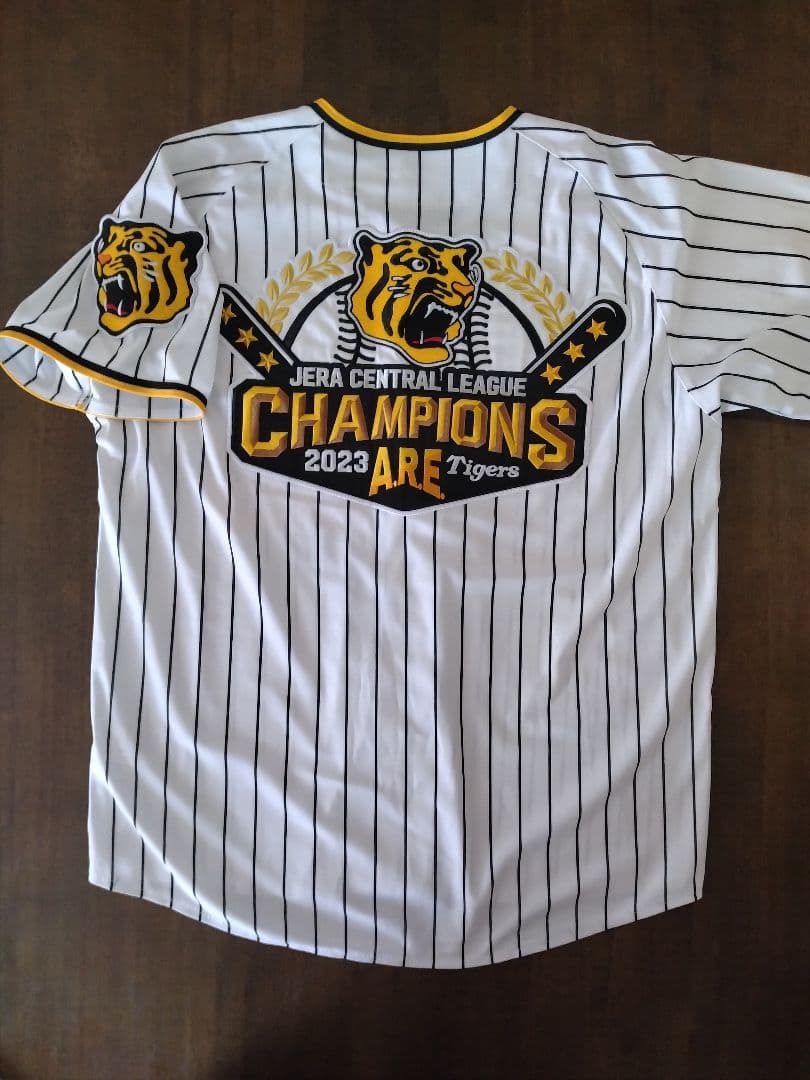 ☆プロフ内ユニホーム販売中☆阪神タイガースユニホーム　2023年