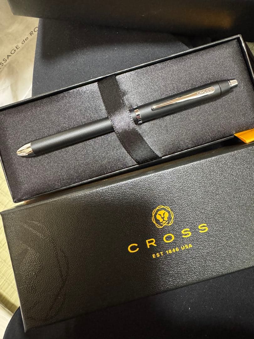 CROSS ブラックボールペン ギフトボックス付き