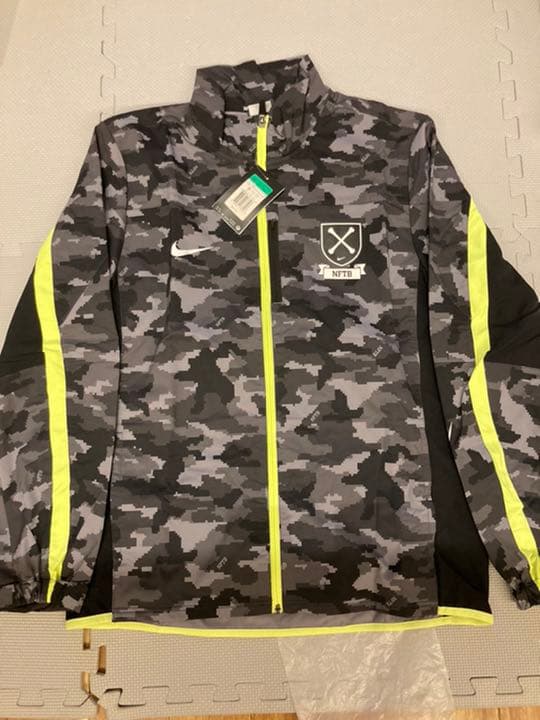 希少！新品NFTB 迷彩　デジカモ　上下ジャケット　XL ナイキ