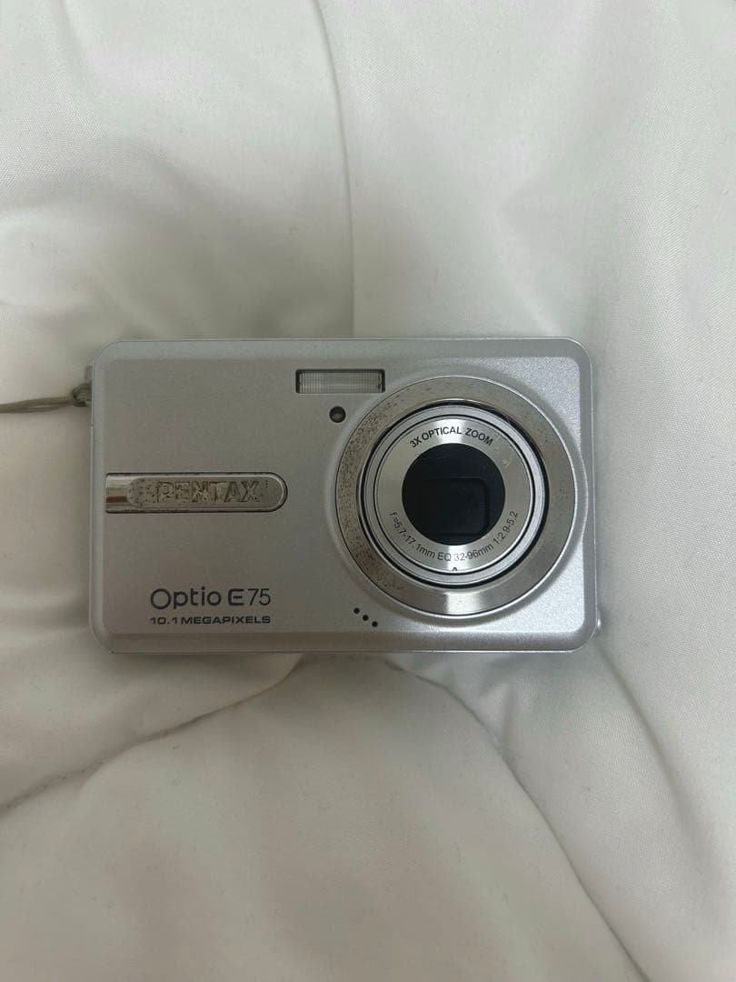 Pentax Optio E75 動作確認済　充電器付き