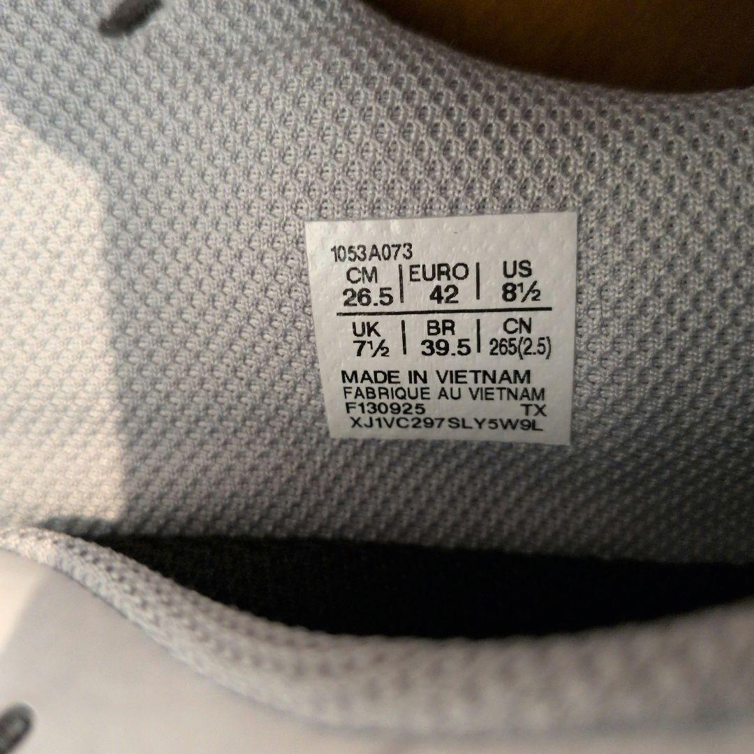 ASICS バレーボールシューズ 　V-SWIFT　FF５　26.5cm