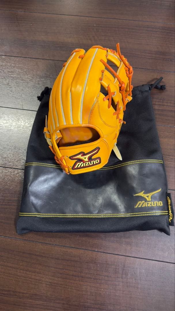 ミズノ　ビクトリーステージ　一般硬式内野手用グローブ