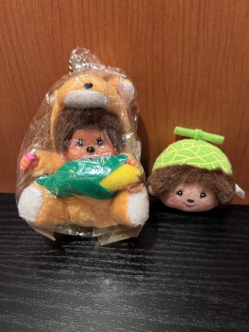 北海道限定！キツネ モンチッチ&メロンマグネット