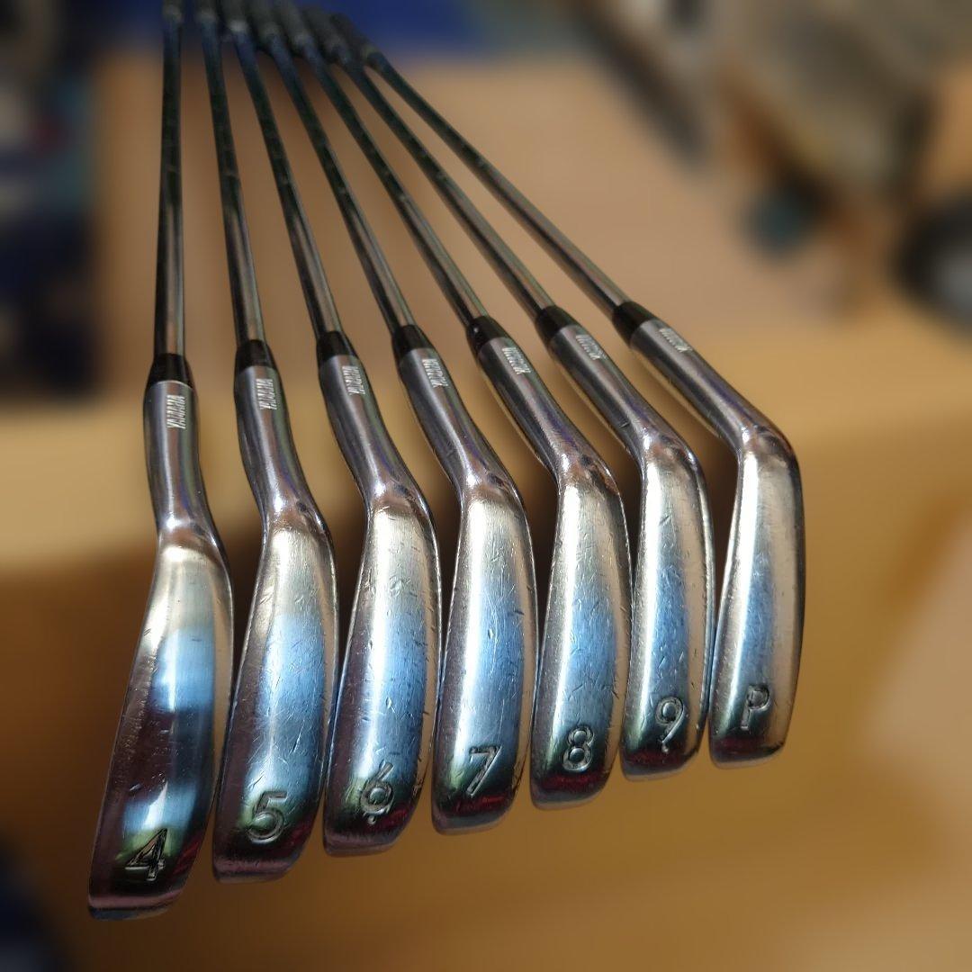 ヤマハアイアンセット 4-9 P NSPRO1050GH　シャフトS