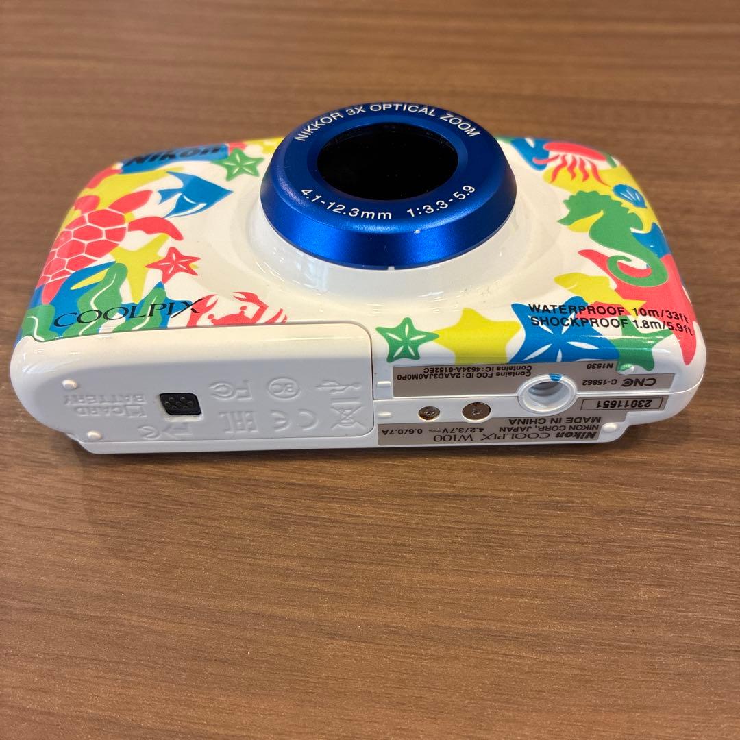 Nikon COOLPIX W100 クールピクス