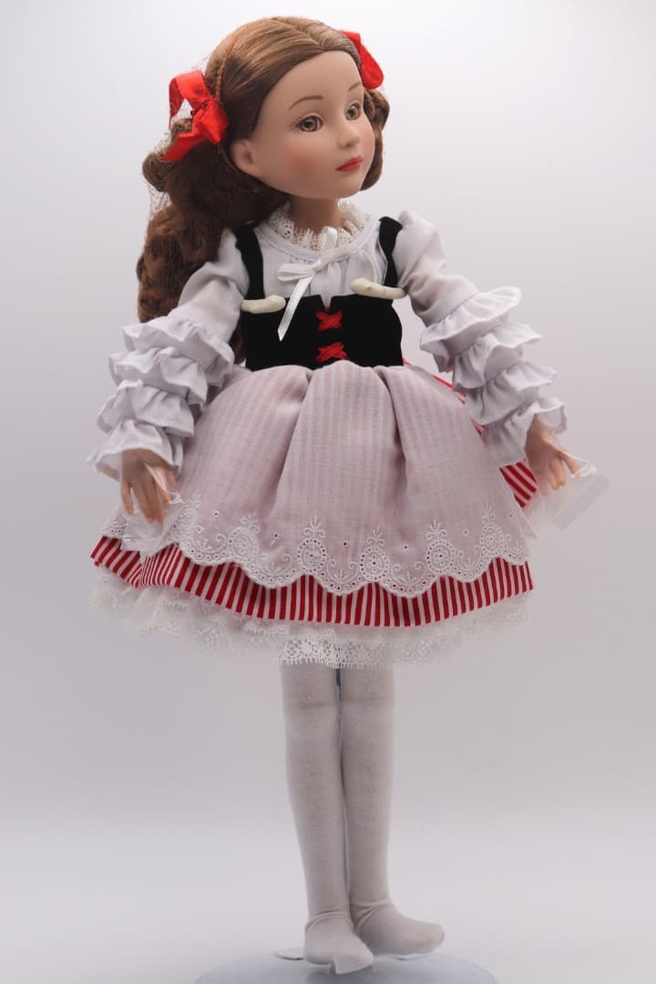 What Big Eyes You Have エファンビー・ドール 35cm