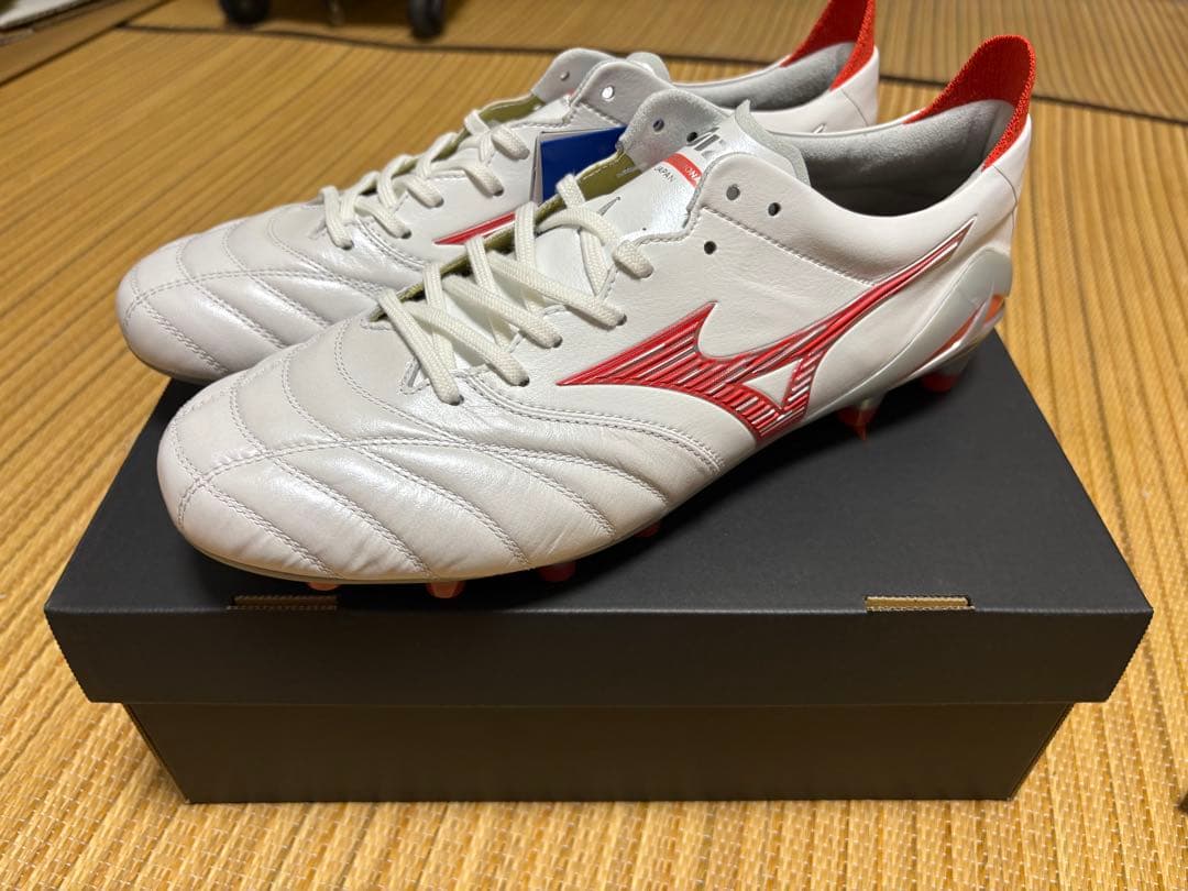 Mizuno モレリア ネオ4 Japan ホワイト/レッド　26.5