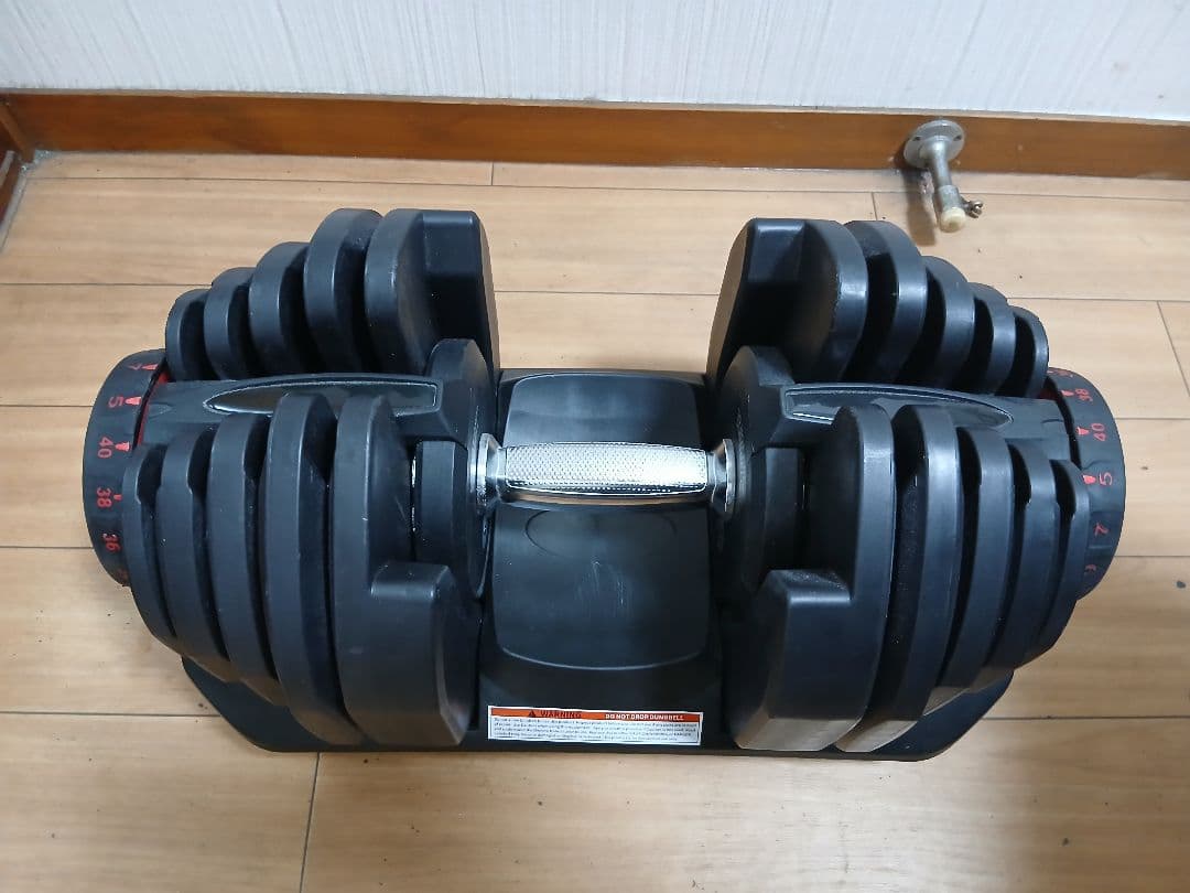 ② 可変式ダンベル 40Kg×1個/計40Kg