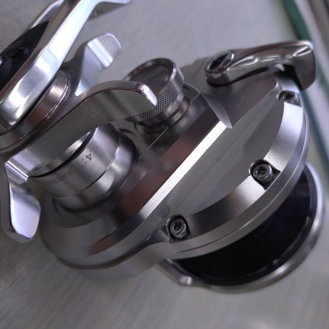 シマノオシアジガー4000右巻