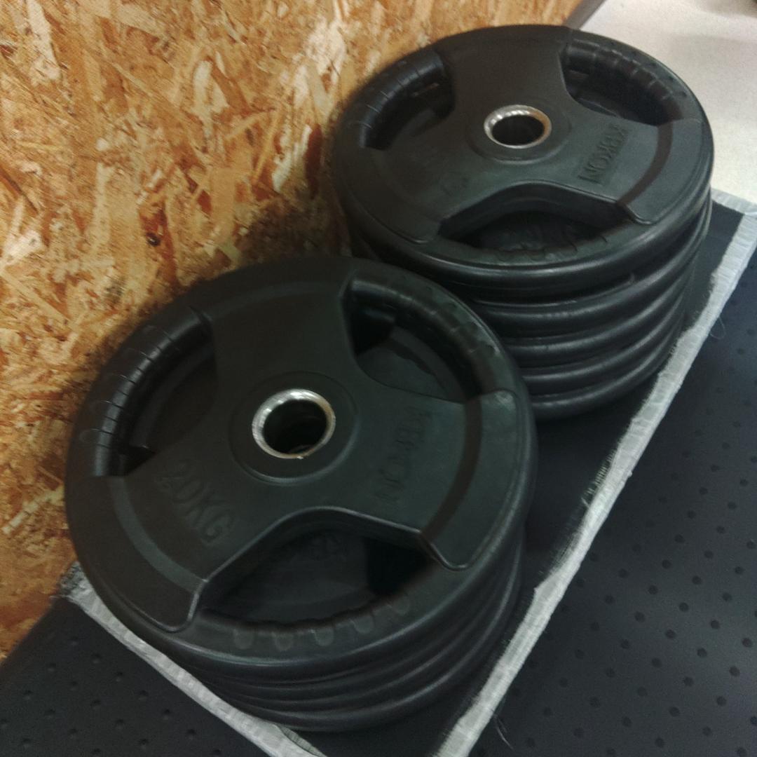 HRパワーラック・200㎏分ラバープレートセット（引取り限定）