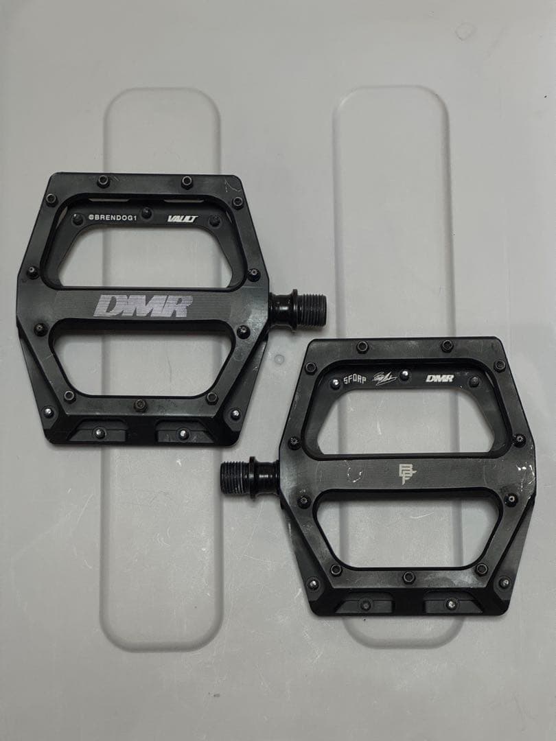 パーツ DMR VAULT PEDAL BRENDOG k2 MATT BLACK