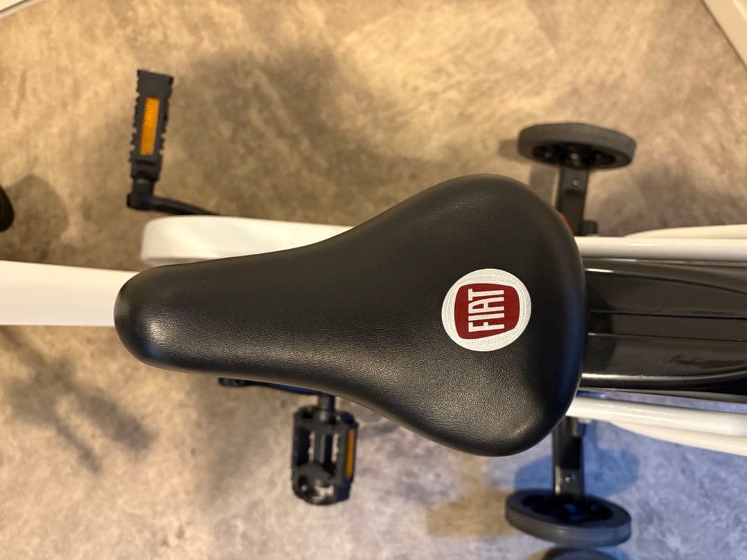 FIAT 子供用自転車 ホワイト 前カゴ付き