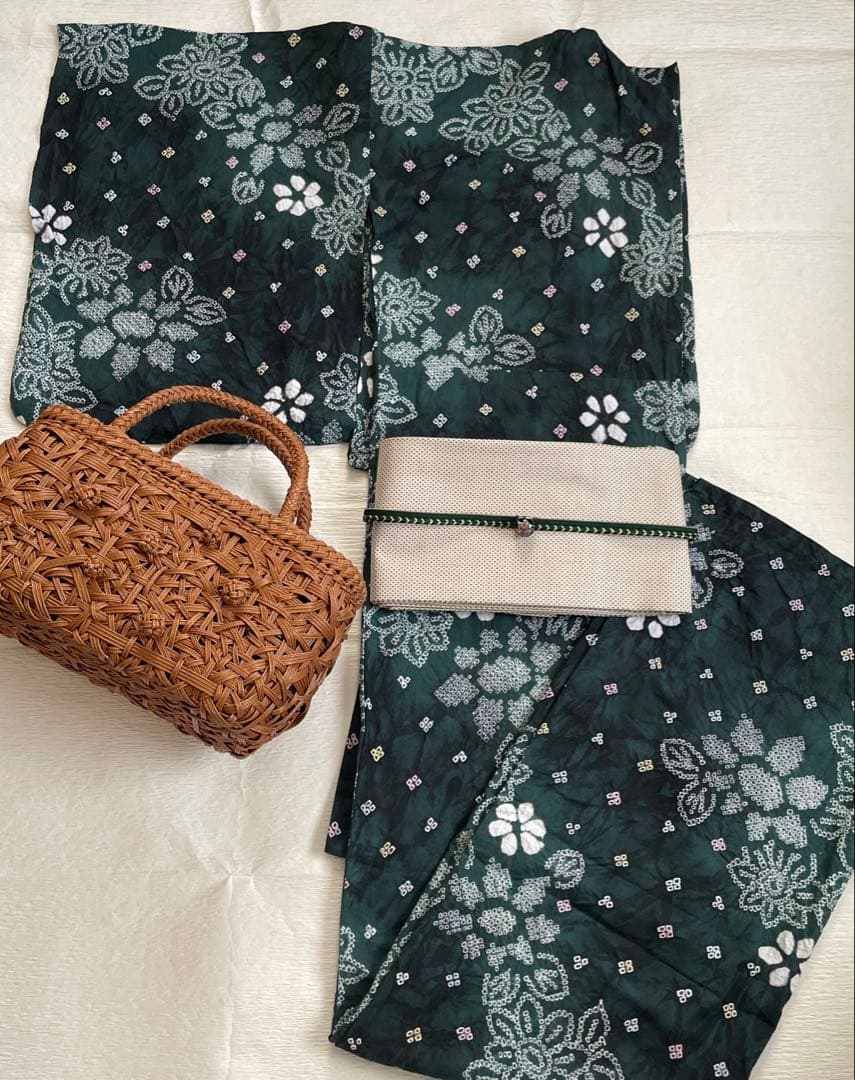 大人の絞り浴衣　ダークグリーン　深緑　希少ふくよかサイズused