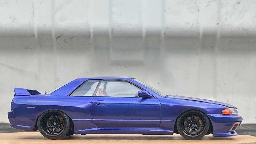 プラモデル完成品　アオシマ 1/24 R32GTR ワイド化