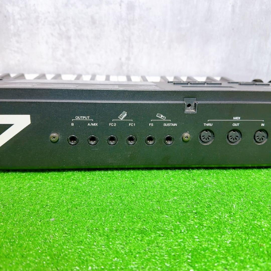 YAMAHA ヤマハ DX7Ⅱ-D シンセサイザー 61鍵 鍵盤楽器
