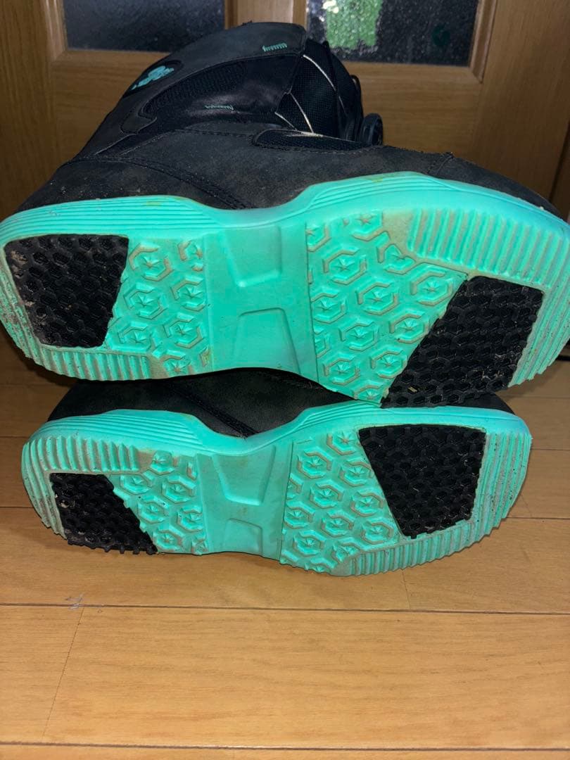 FLOW スノーボードブーツ ブラック/ミント