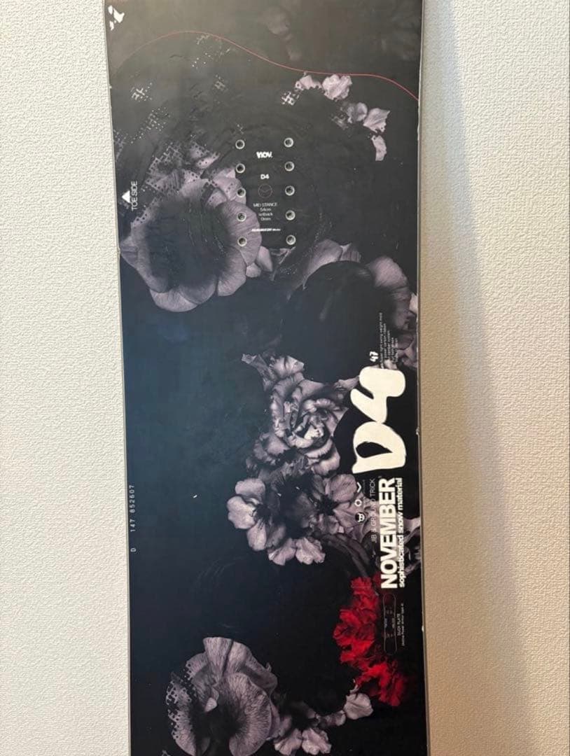 November D4 147cm【美品】グラトリ名機　おまけ付き　価格今週限定