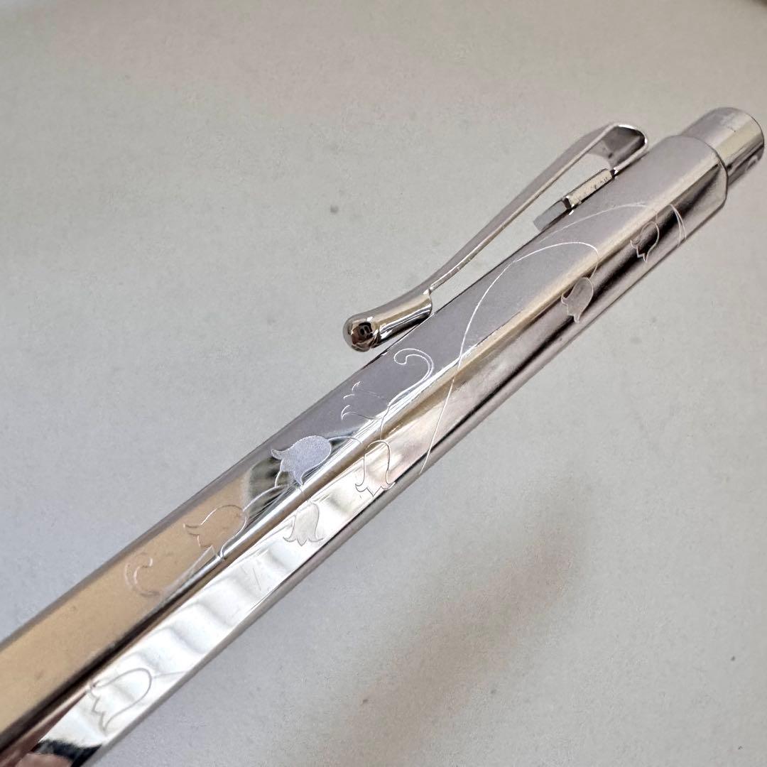 Pent by CARAN d'ACHE カランダッシュ エクリドール スズラン