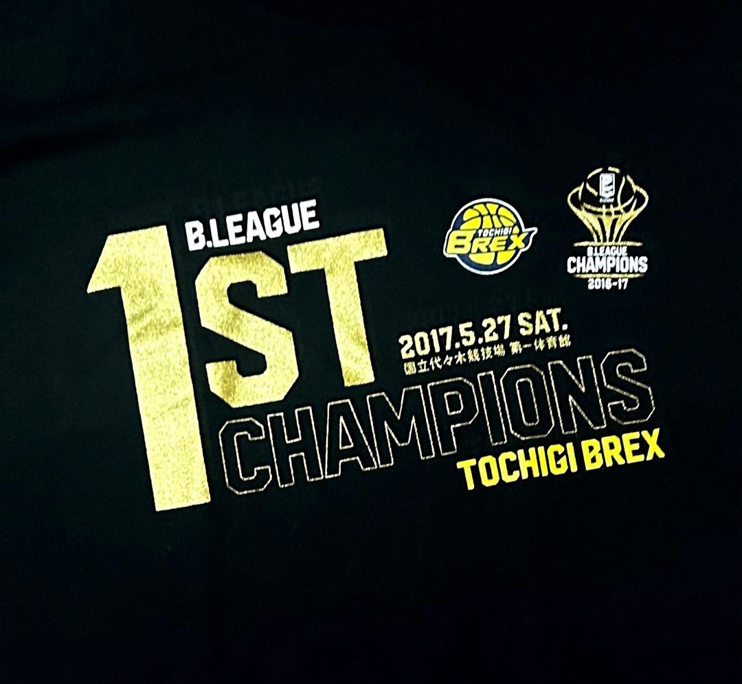 栃木サンブレックス　B1リーグ初代優勝　全選手サインTシャツ　M