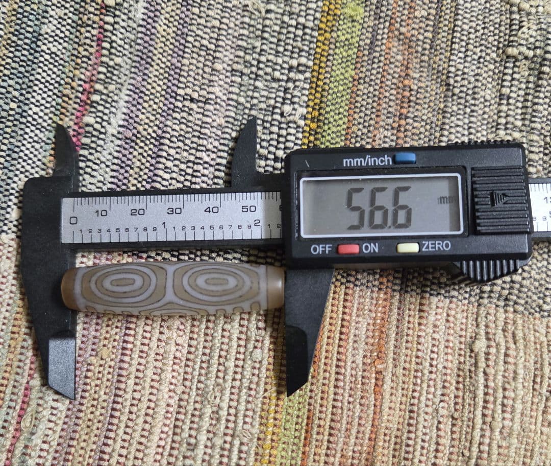 056　天珠　龍眼銀線天珠　　龍六眼　　　dzibeads！